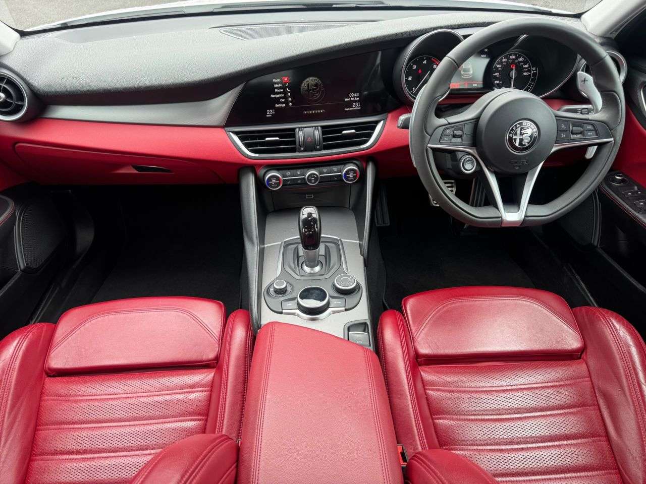 2017 ALFA ROMEO GIULIA 2017 ALFA ROMEO GIULIA