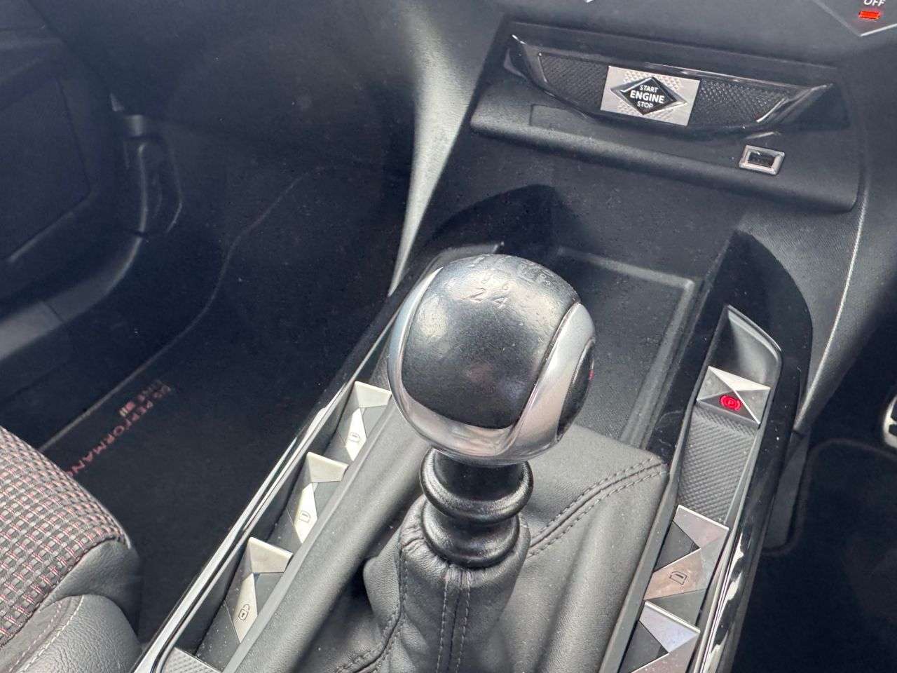 2020 DS AUTOMOBILES DS 3 2020 DS AUTOMOBILES DS 3
