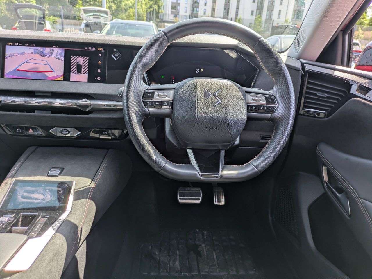 A 2024 DS AUTOMOBILES DS 4 1.2 PureTech Performance Line + Hatchback 5dr Petrol EAT8 Euro 6 (s/s) (130 A 2024 DS AUTOMOBILES DS 4 1.2 PureTech Performance Line + Hatchback 5dr Petrol EAT8 Euro 6 (s/s) (130