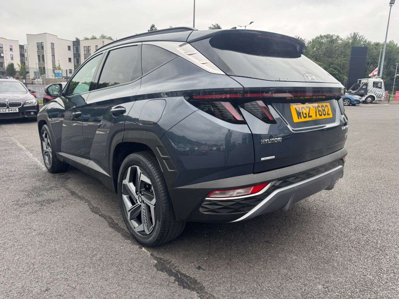 A 2022 HYUNDAI TUCSON 1.6 h T-GDi Ultimate SUV 5dr Petrol Hybrid Auto Euro 6 (s/s) (230 ps) A 2022 HYUNDAI TUCSON 1.6 h T-GDi Ultimate SUV 5dr Petrol Hybrid Auto Euro 6 (s/s) (230 ps)