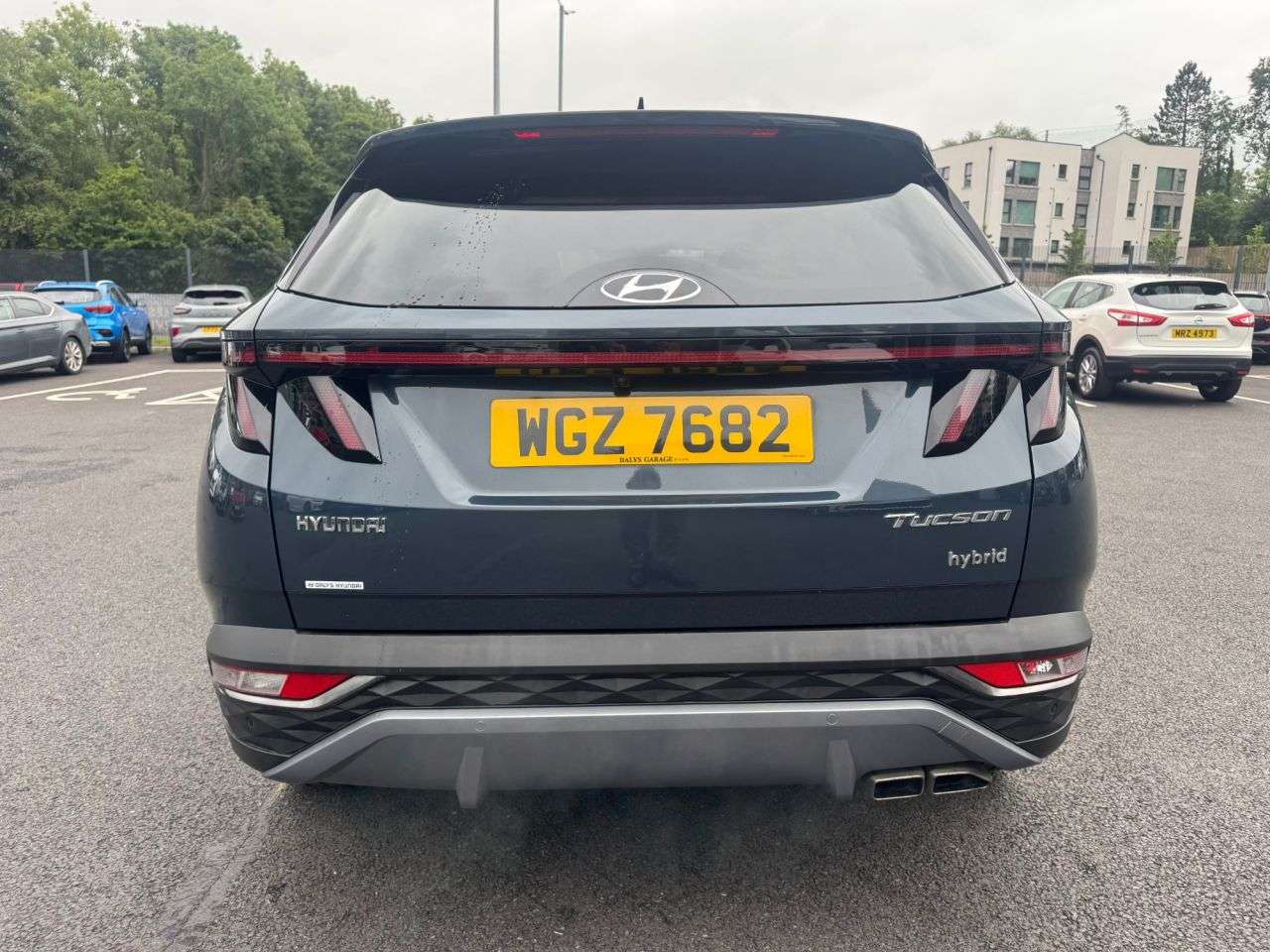 A 2022 HYUNDAI TUCSON 1.6 h T-GDi Ultimate SUV 5dr Petrol Hybrid Auto Euro 6 (s/s) (230 ps) A 2022 HYUNDAI TUCSON 1.6 h T-GDi Ultimate SUV 5dr Petrol Hybrid Auto Euro 6 (s/s) (230 ps)