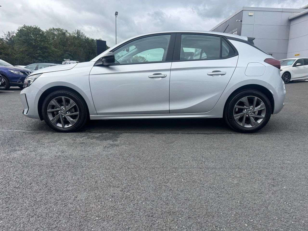 A 2024 VAUXHALL CORSA 1.2 Design Hatchback 5dr Petrol Manual Euro 6 (75 ps) A 2024 VAUXHALL CORSA 1.2 Design Hatchback 5dr Petrol Manual Euro 6 (75 ps)