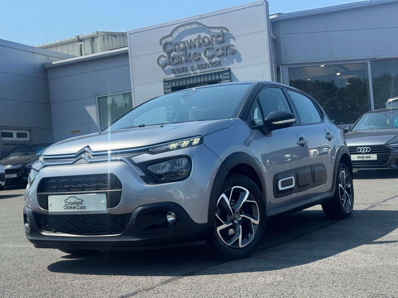 A 2021 CITROEN C3 1.2 PureTech Flair Hatchback 5dr Petrol Manual Euro 6 (s/s) (83 ps) A 2021 CITROEN C3 1.2 PureTech Flair Hatchback 5dr Petrol Manual Euro 6 (s/s) (83 ps)
