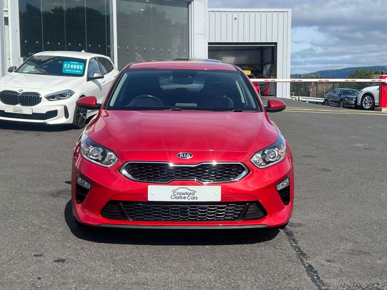 A 2019 KIA CEED 1.0 T-GDi ECO 2 Hatchback 5dr Petrol Manual Euro 6 (s/s) (118 bhp) A 2019 KIA CEED 1.0 T-GDi ECO 2 Hatchback 5dr Petrol Manual Euro 6 (s/s) (118 bhp)