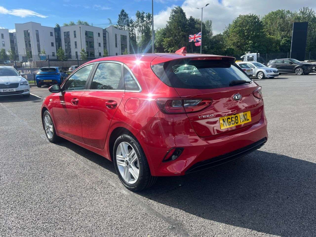 A 2019 KIA CEED 1.0 T-GDi ECO 2 Hatchback 5dr Petrol Manual Euro 6 (s/s) (118 bhp) A 2019 KIA CEED 1.0 T-GDi ECO 2 Hatchback 5dr Petrol Manual Euro 6 (s/s) (118 bhp)