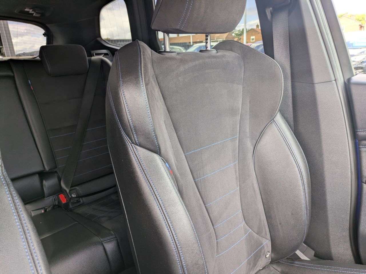 2023 BMW IX1 2023 BMW IX1