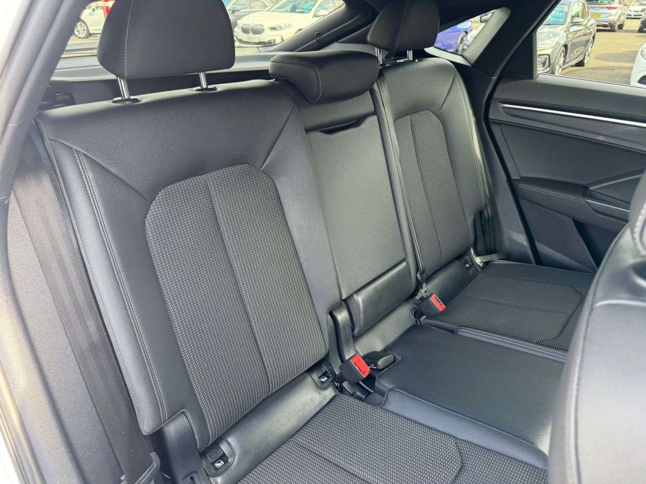 2021 AUDI Q3 2021 AUDI Q3