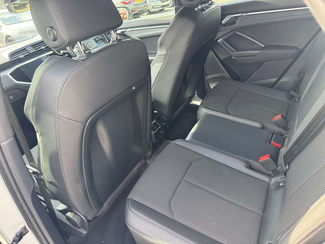 2021 AUDI Q3 2021 AUDI Q3