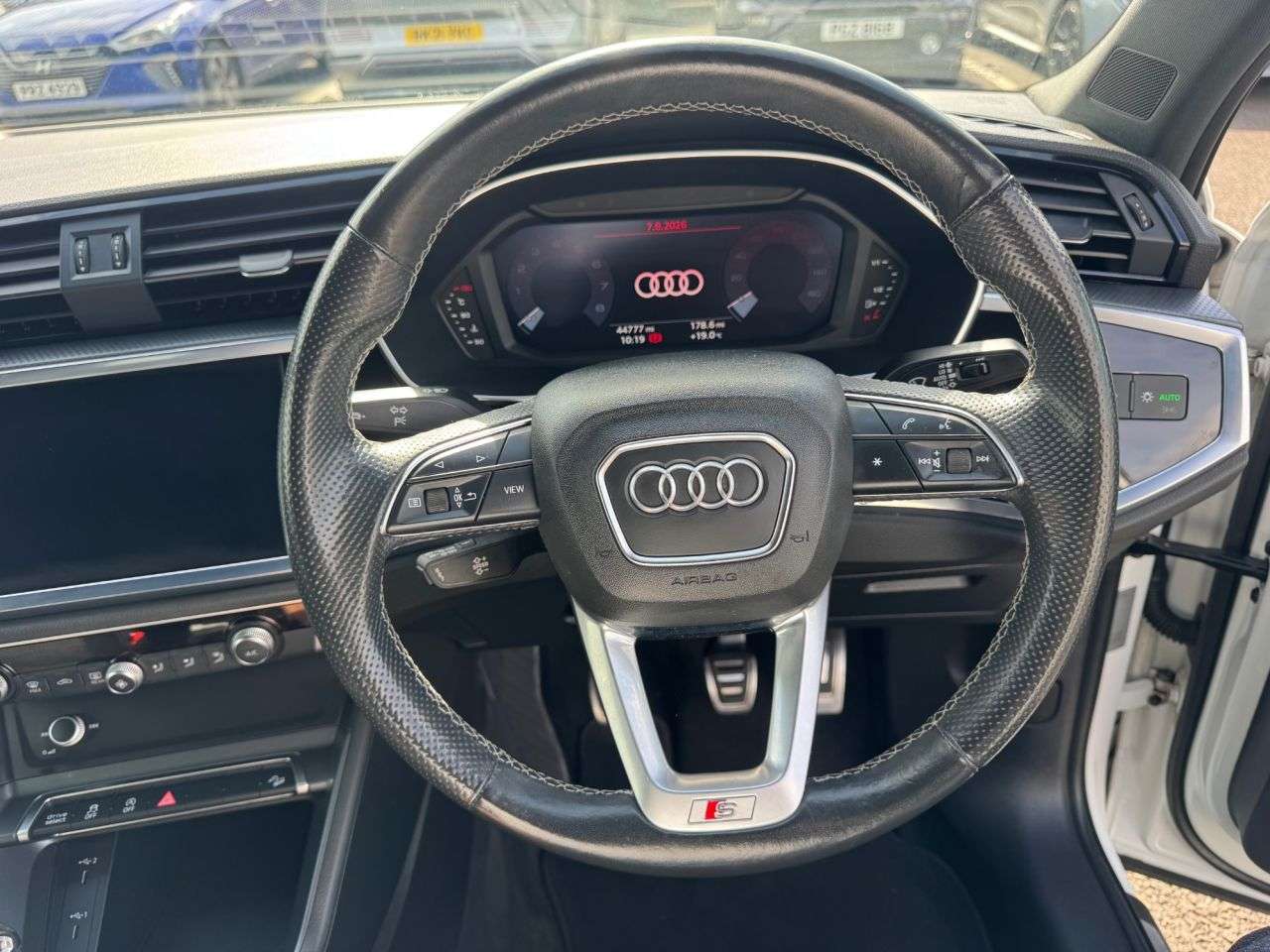 2021 AUDI Q3 2021 AUDI Q3