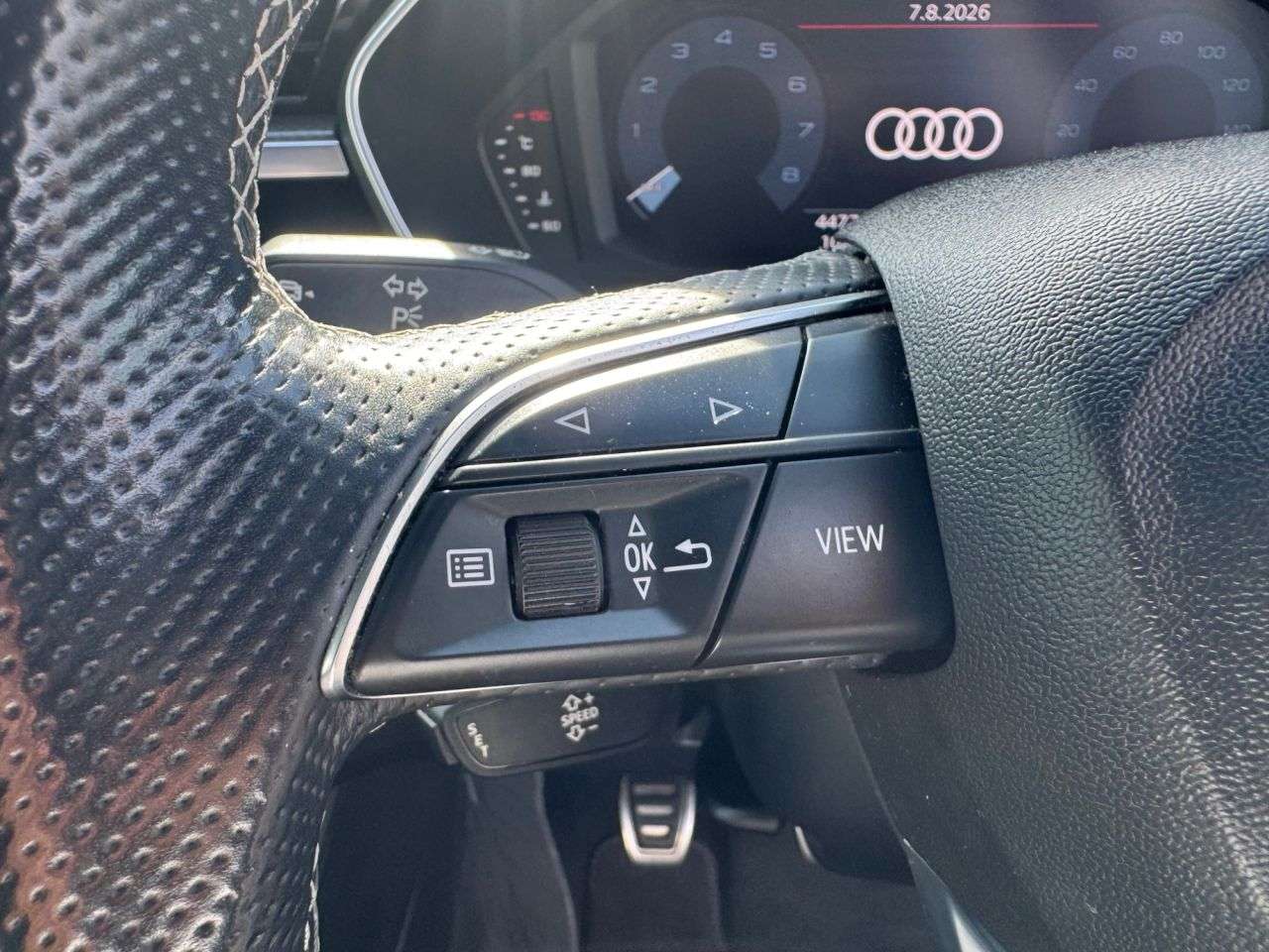2021 AUDI Q3 2021 AUDI Q3