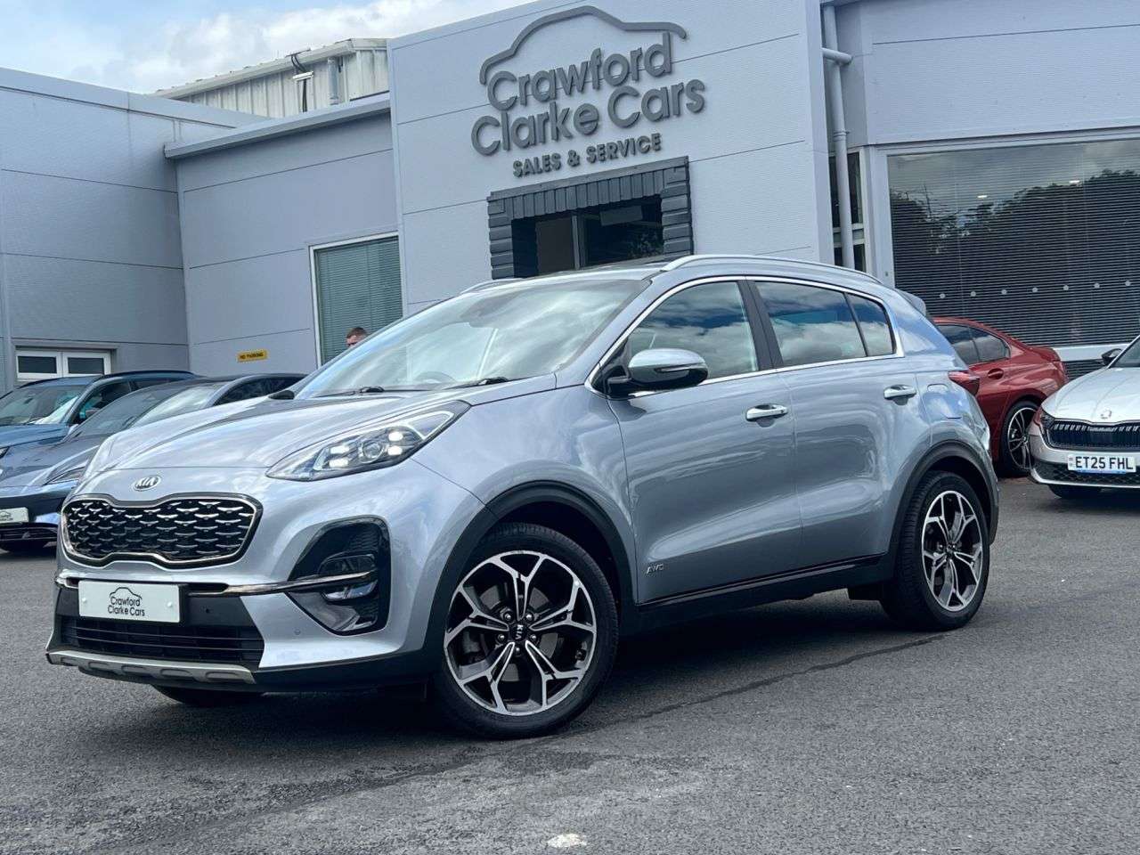 A 2021 KIA SPORTAGE 1.6 T-GDi GT-Line SUV 5dr Petrol DCT AWD Euro 6 (s/s) (174 bhp) A 2021 KIA SPORTAGE 1.6 T-GDi GT-Line SUV 5dr Petrol DCT AWD Euro 6 (s/s) (174 bhp)