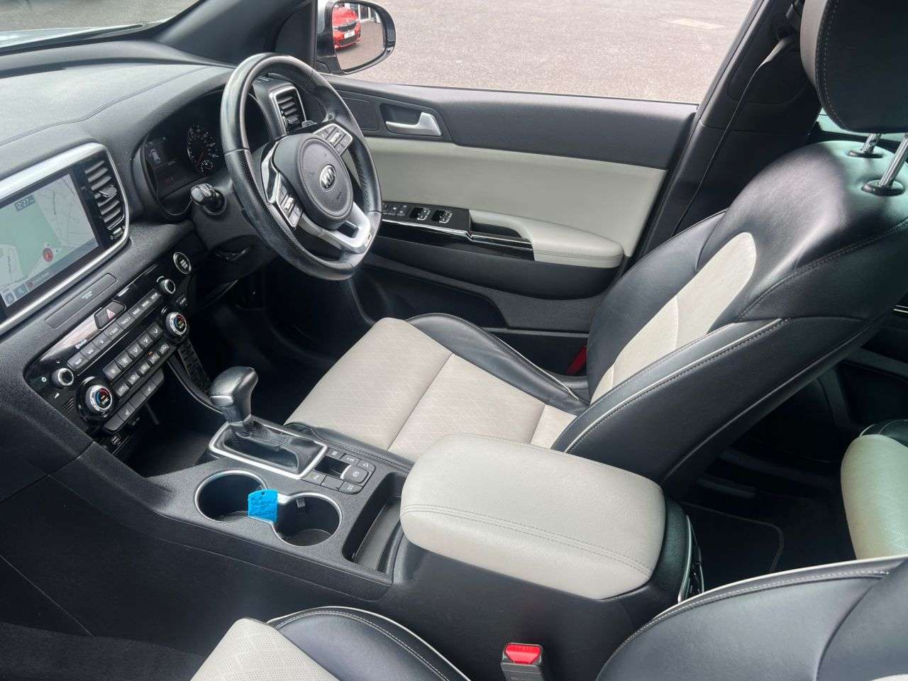 2021 KIA SPORTAGE 2021 KIA SPORTAGE