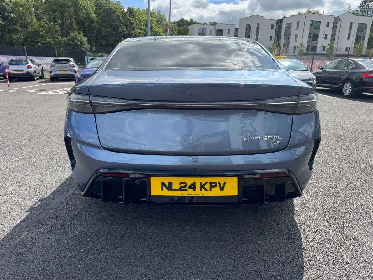 A 2024 BYD SEAL 82.5kWh Excellence Saloon 4dr Electric Auto AWD (530 ps) A 2024 BYD SEAL 82.5kWh Excellence Saloon 4dr Electric Auto AWD (530 ps)