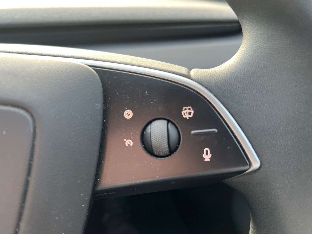 2025 TESLA MODEL 3 2025 TESLA MODEL 3