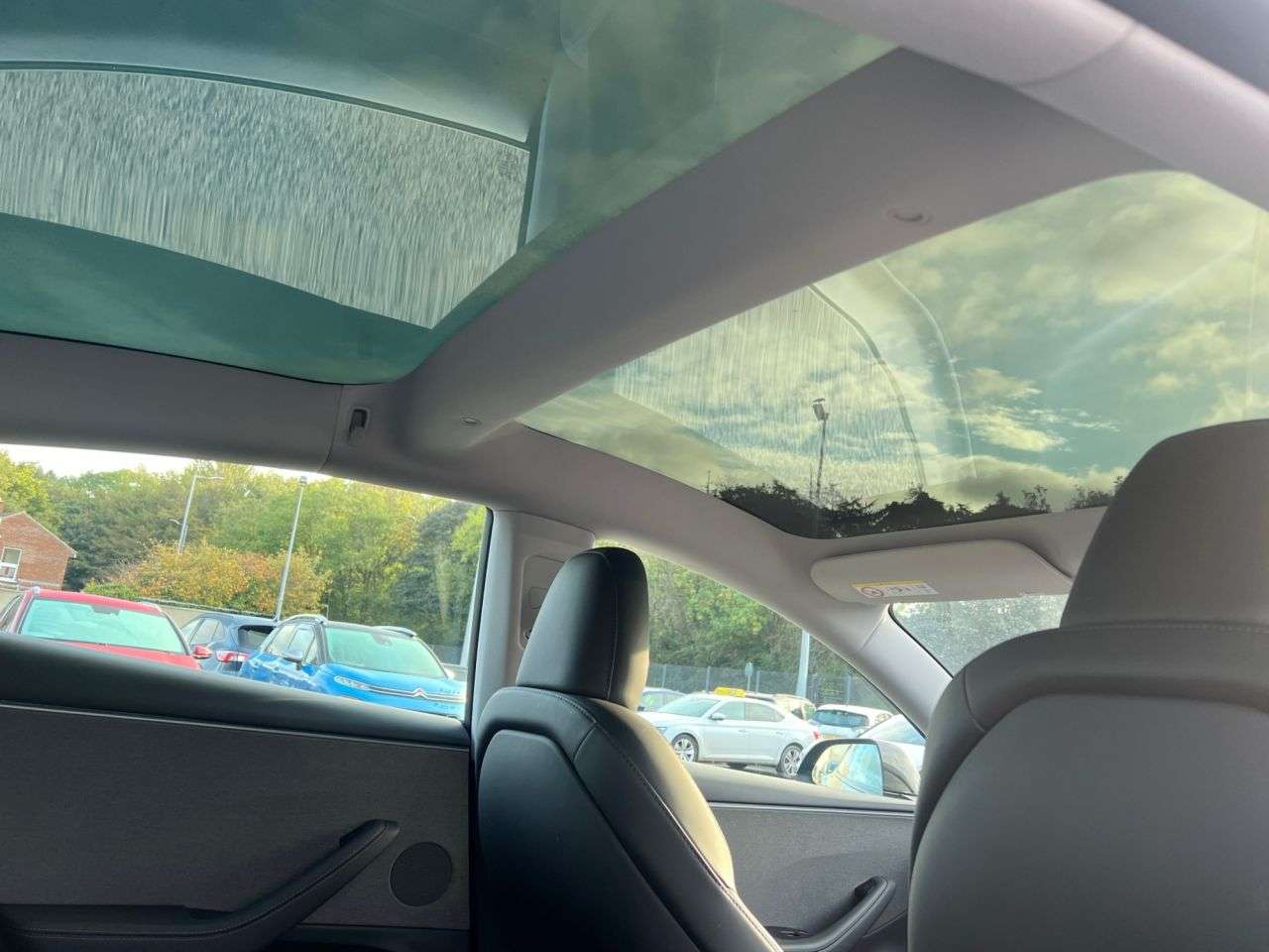 2025 TESLA MODEL 3 2025 TESLA MODEL 3