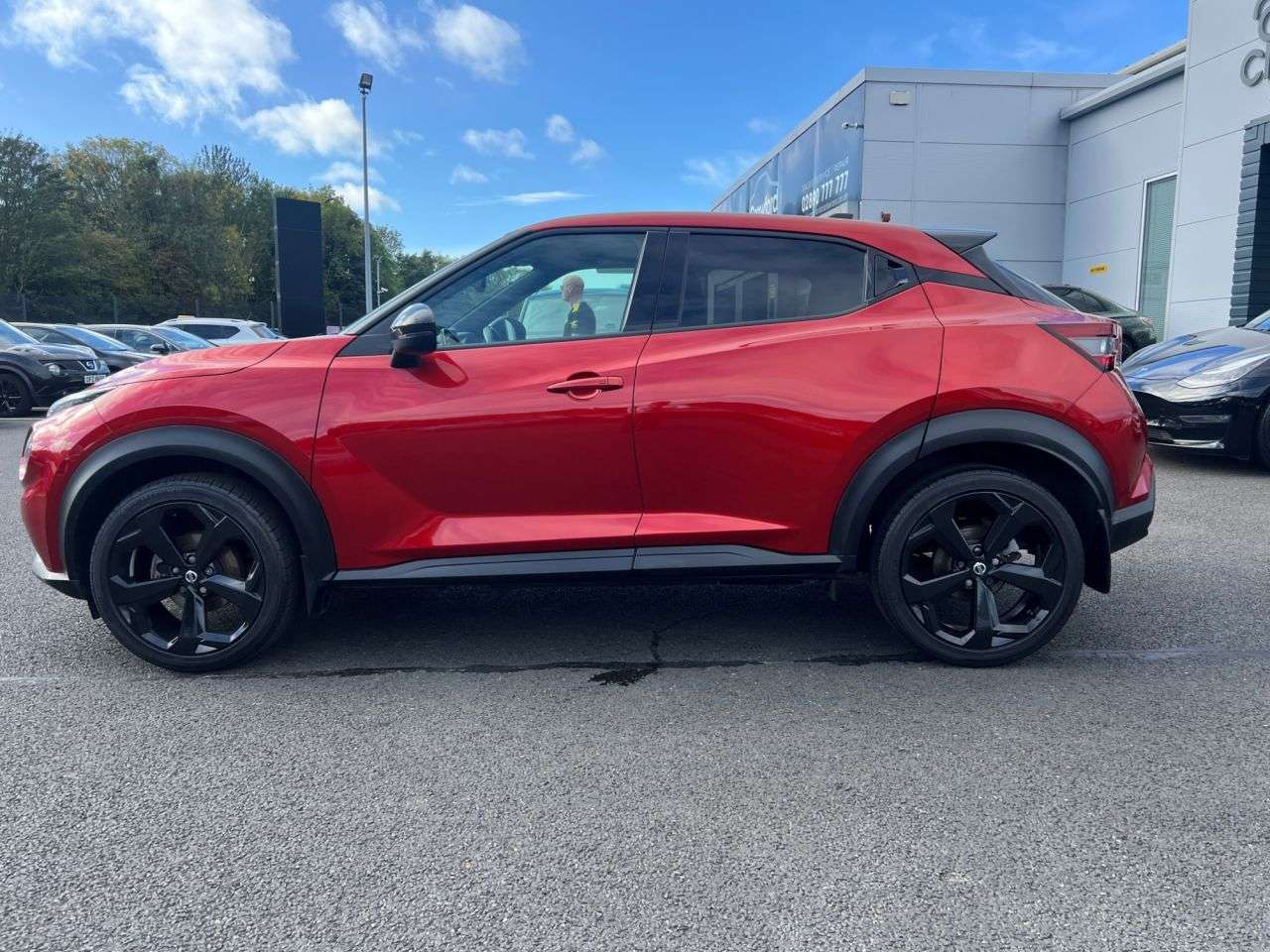 A 2020 NISSAN JUKE 1.0 DIG-T N-Connecta SUV 5dr Petrol Manual Euro 6 (s/s) (117 ps) A 2020 NISSAN JUKE 1.0 DIG-T N-Connecta SUV 5dr Petrol Manual Euro 6 (s/s) (117 ps)