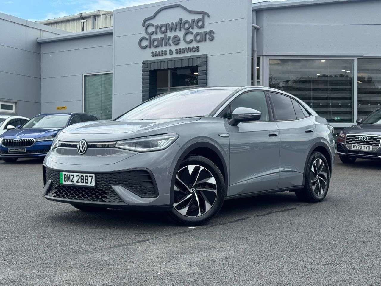 A 2023 VOLKSWAGEN ID.5 Pro 77kWh Style SUV 5dr Electric Auto (174 ps) A 2023 VOLKSWAGEN ID.5 Pro 77kWh Style SUV 5dr Electric Auto (174 ps)
