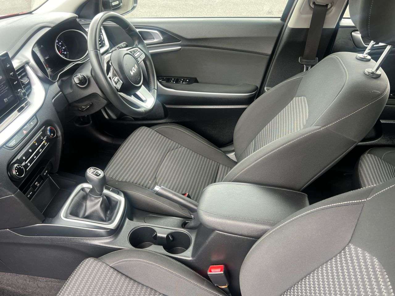 2022 KIA XCEED 2022 KIA XCEED