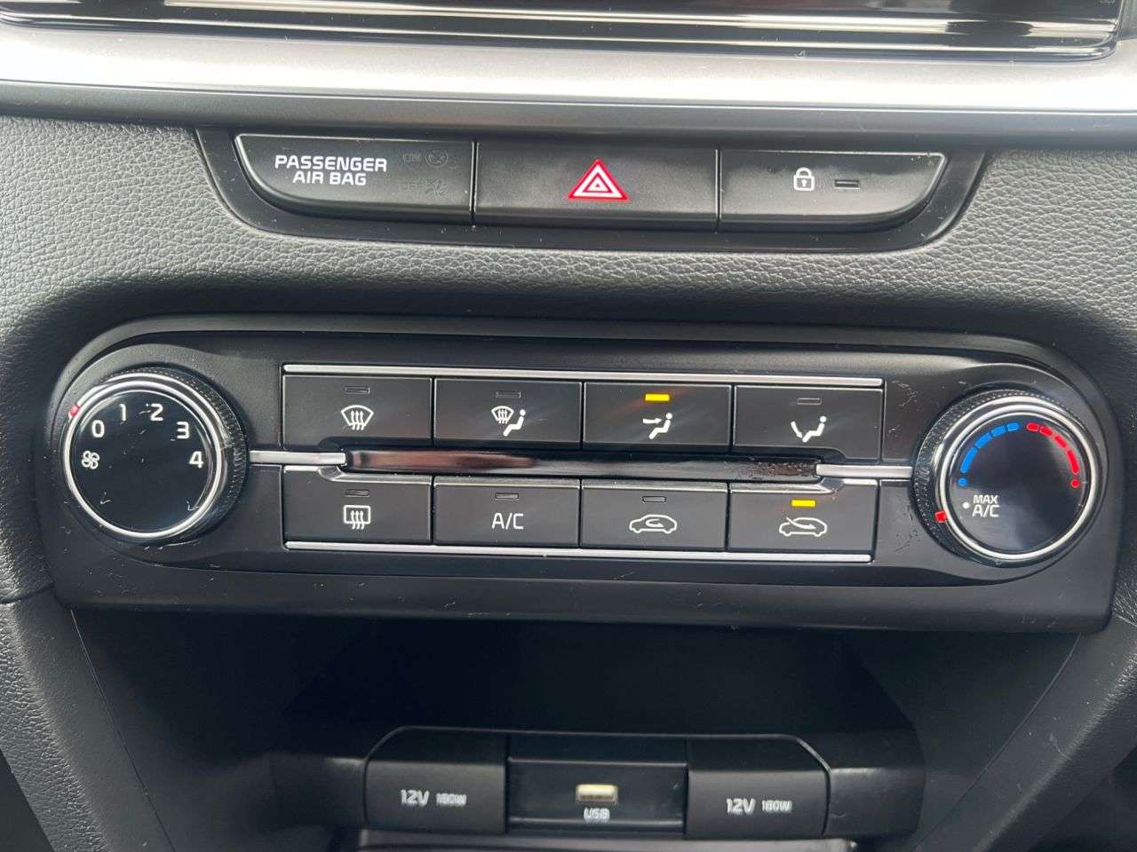2022 KIA XCEED 2022 KIA XCEED
