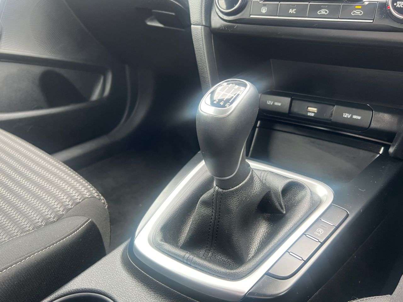 2022 KIA XCEED 2022 KIA XCEED