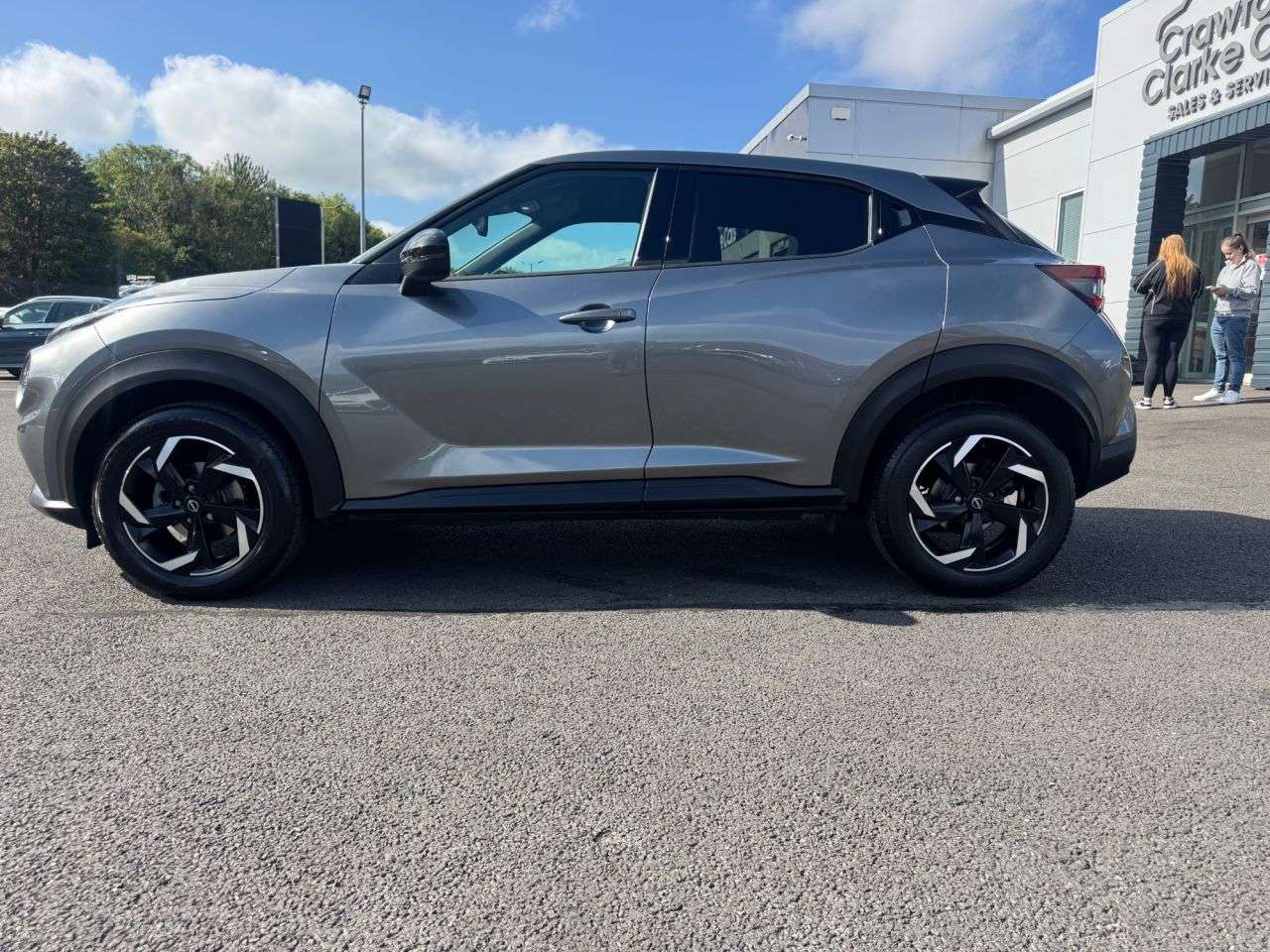 A 2024 NISSAN JUKE 1.0 DIG-T N-Connecta SUV 5dr Petrol DCT Auto Euro 6 (s/s) (114 ps) A 2024 NISSAN JUKE 1.0 DIG-T N-Connecta SUV 5dr Petrol DCT Auto Euro 6 (s/s) (114 ps)