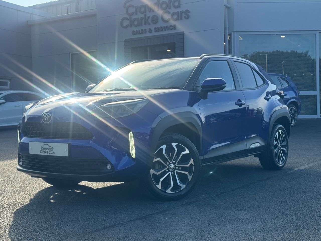 A 2024 TOYOTA YARIS CROSS 1.5 VVT-h Design SUV 5dr Petrol Hybrid E-CVT Euro 6 (s/s) (116 ps) A 2024 TOYOTA YARIS CROSS 1.5 VVT-h Design SUV 5dr Petrol Hybrid E-CVT Euro 6 (s/s) (116 ps)