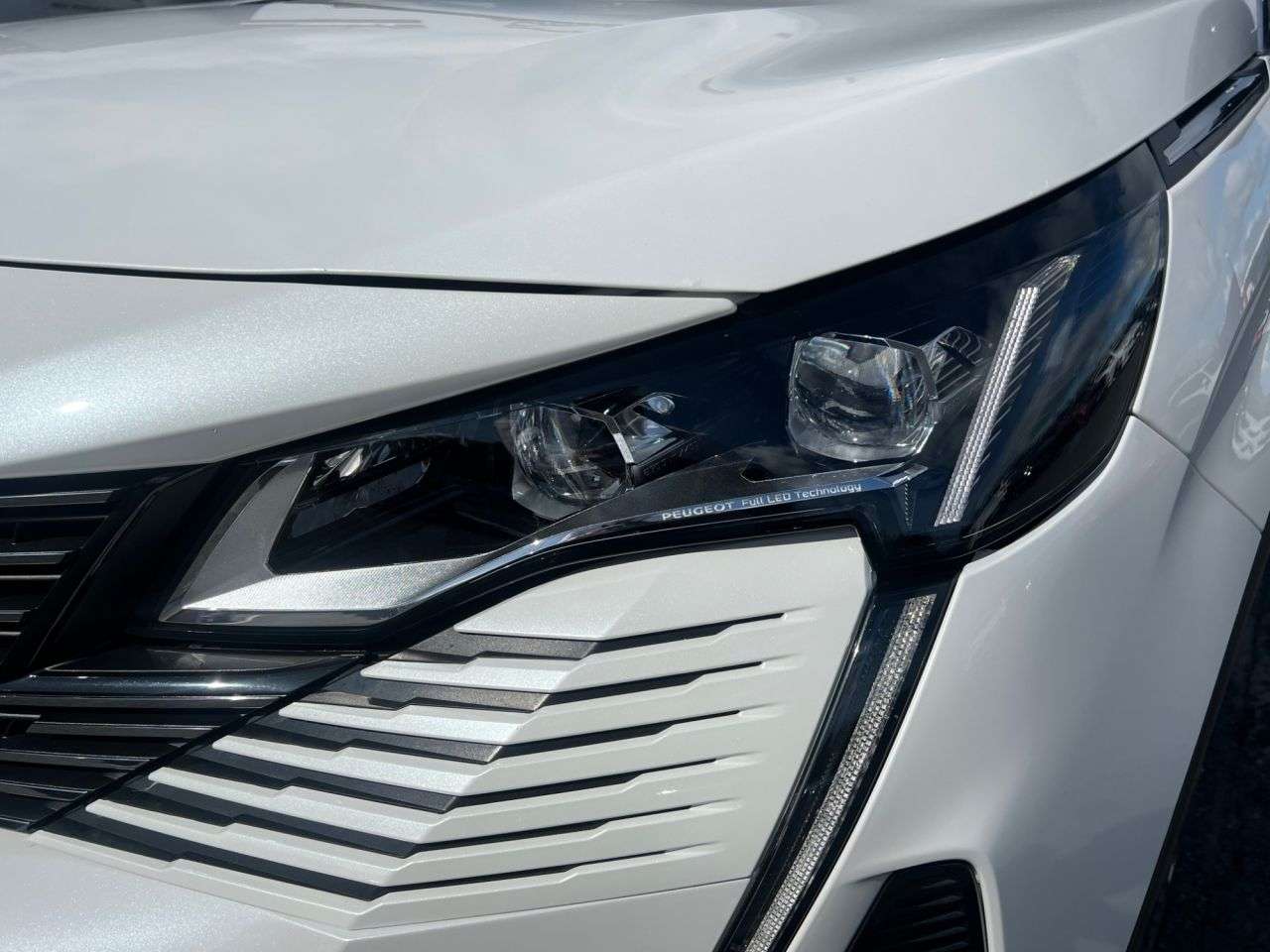 2021 PEUGEOT 5008 2021 PEUGEOT 5008