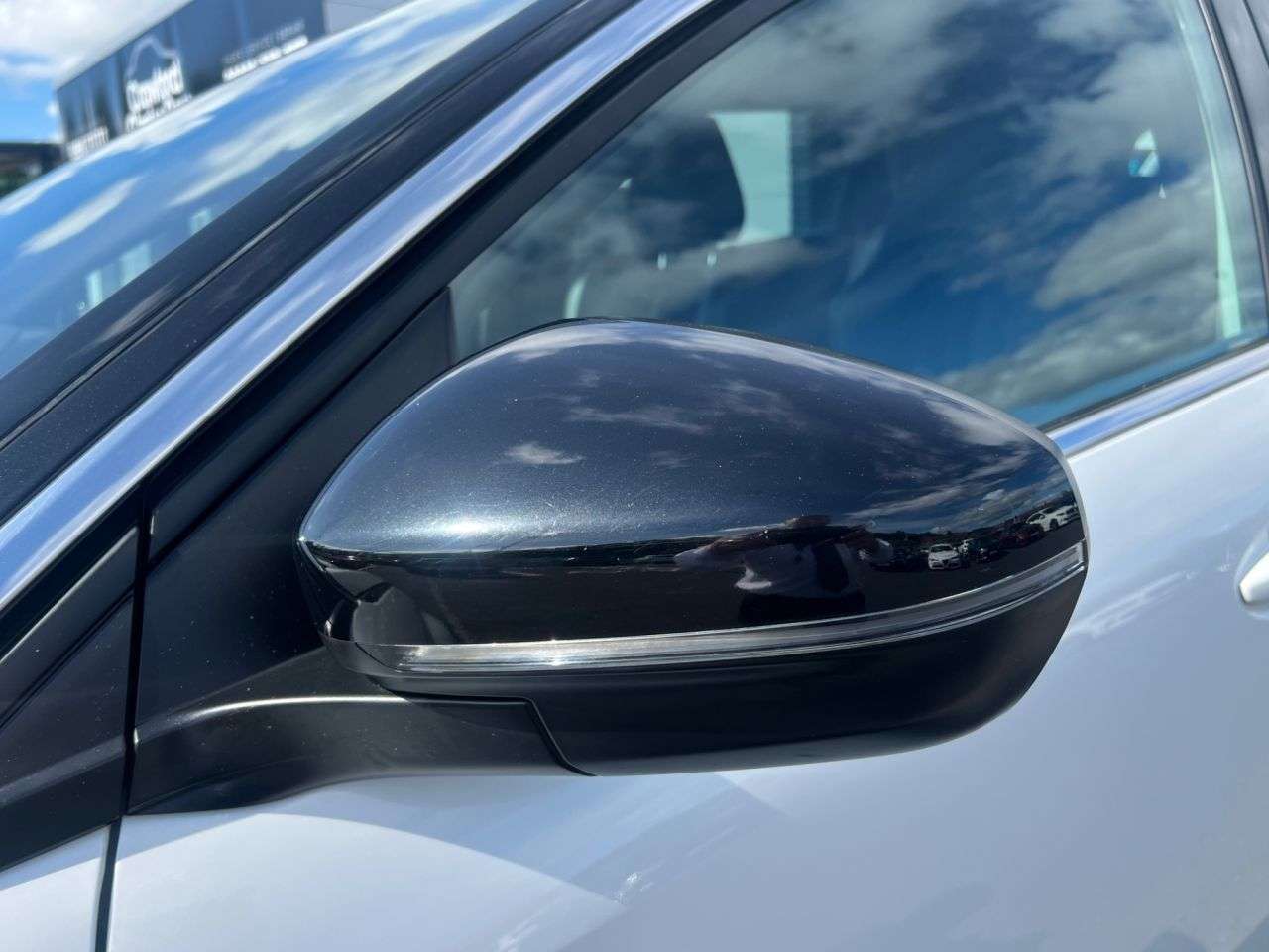 2021 PEUGEOT 5008 2021 PEUGEOT 5008