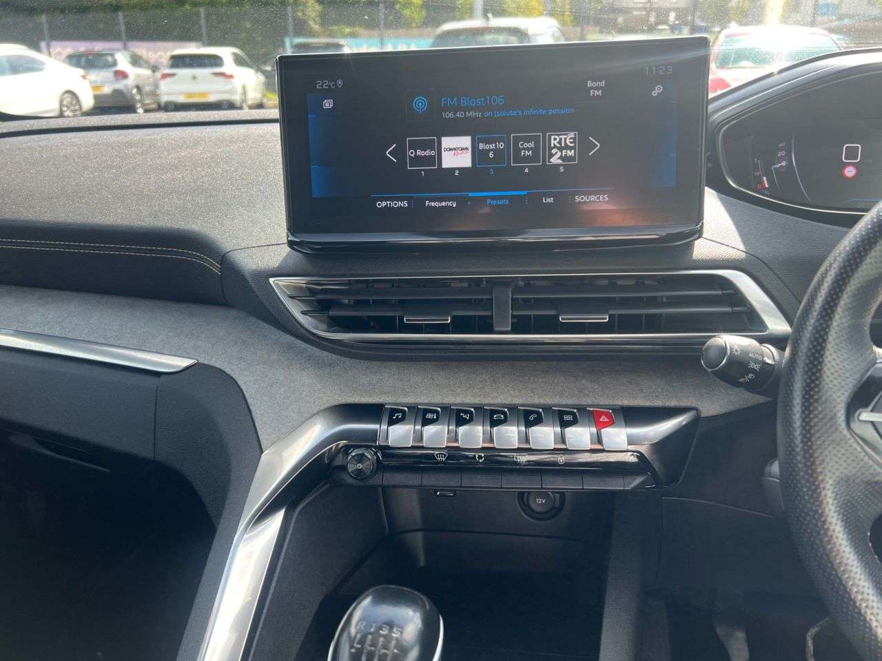 2021 PEUGEOT 5008 2021 PEUGEOT 5008
