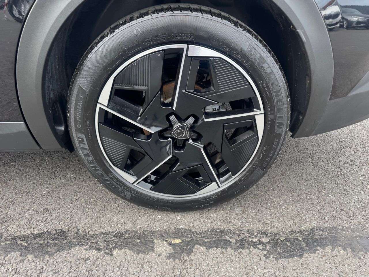 2024 PEUGEOT 408 2024 PEUGEOT 408