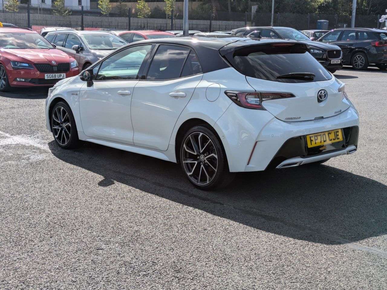 A 2020 TOYOTA COROLLA 2.0 VVT-h Excel Hatchback 5dr Petrol Hybrid CVT Euro 6 (s/s) (184 ps) A 2020 TOYOTA COROLLA 2.0 VVT-h Excel Hatchback 5dr Petrol Hybrid CVT Euro 6 (s/s) (184 ps)