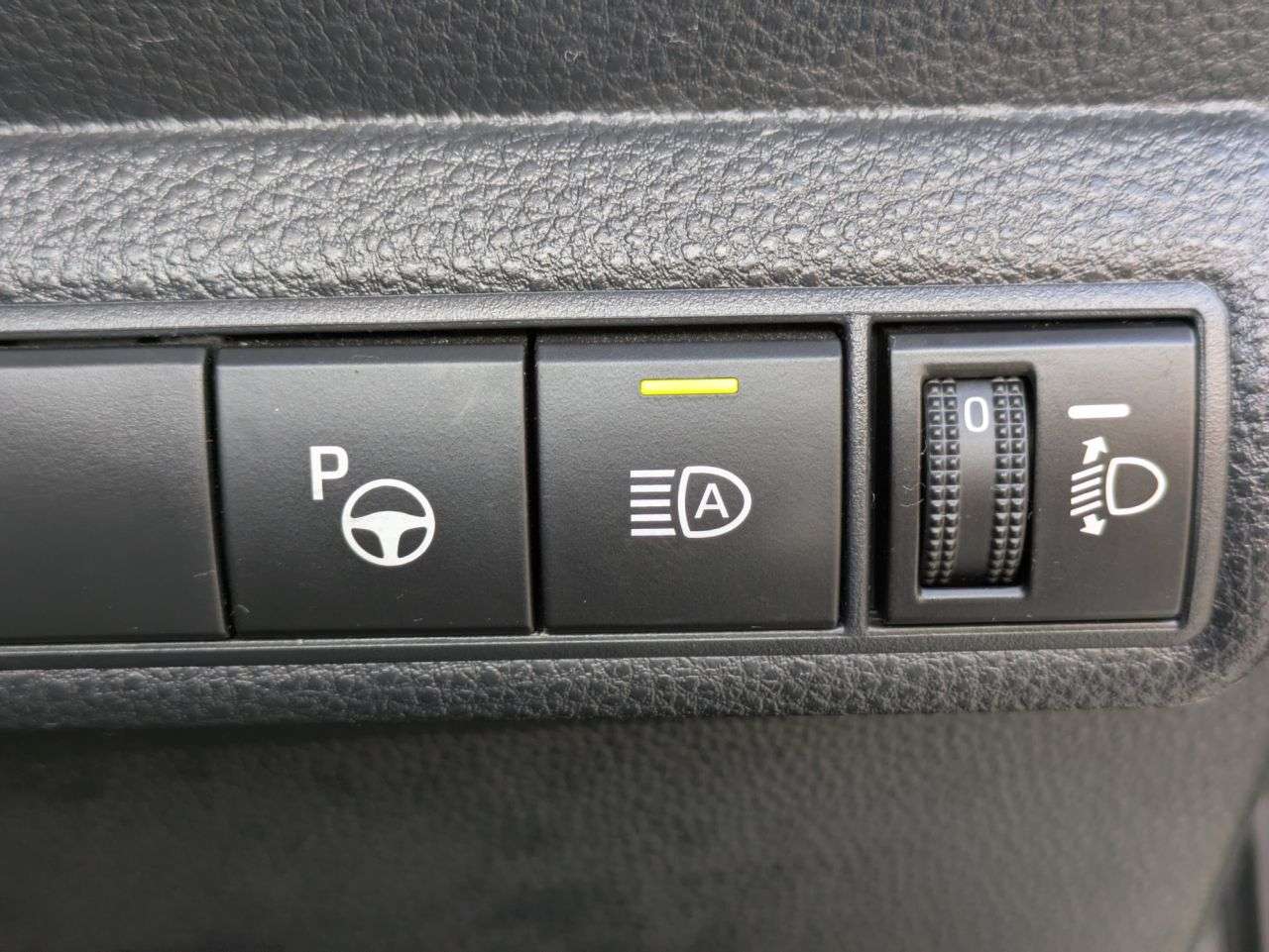 2020 TOYOTA COROLLA 2020 TOYOTA COROLLA