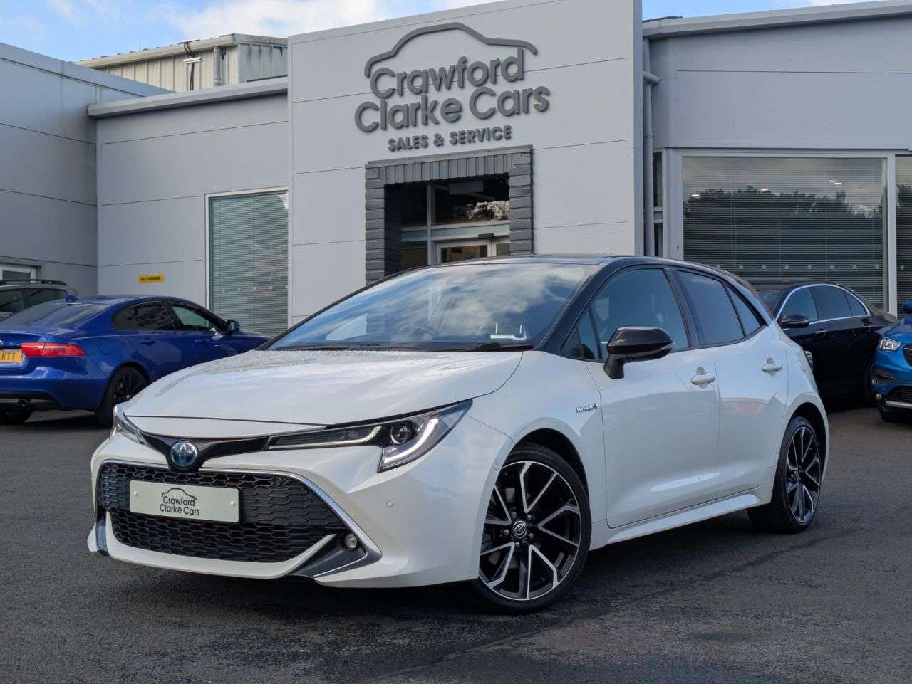 A 2020 TOYOTA COROLLA 2.0 VVT-h Excel Hatchback 5dr Petrol Hybrid CVT Euro 6 (s/s) (184 ps) A 2020 TOYOTA COROLLA 2.0 VVT-h Excel Hatchback 5dr Petrol Hybrid CVT Euro 6 (s/s) (184 ps)