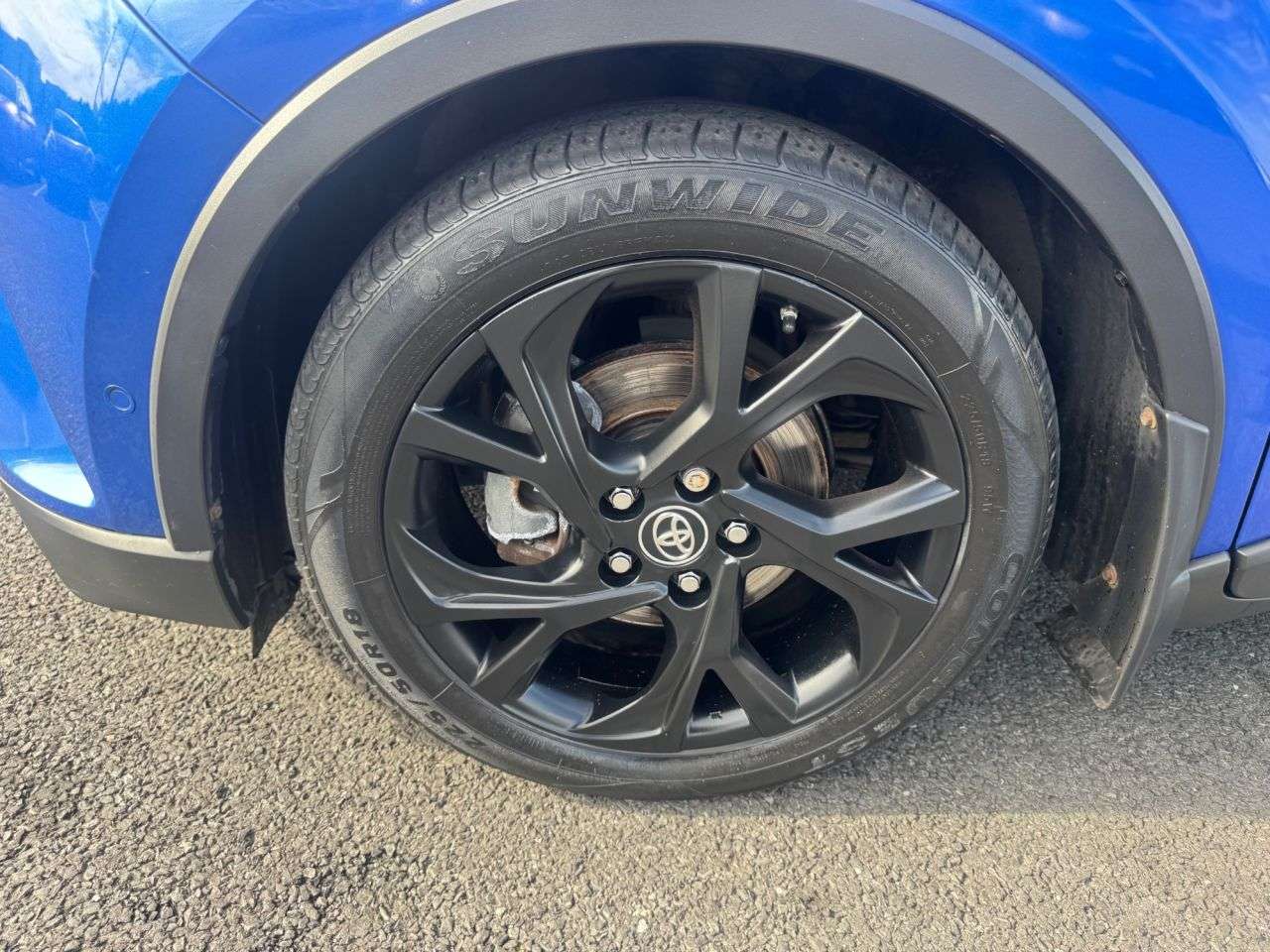 2019 TOYOTA C-HR 2019 TOYOTA C-HR