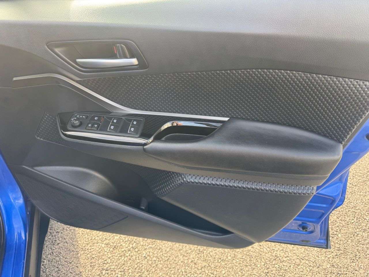 2019 TOYOTA C-HR 2019 TOYOTA C-HR