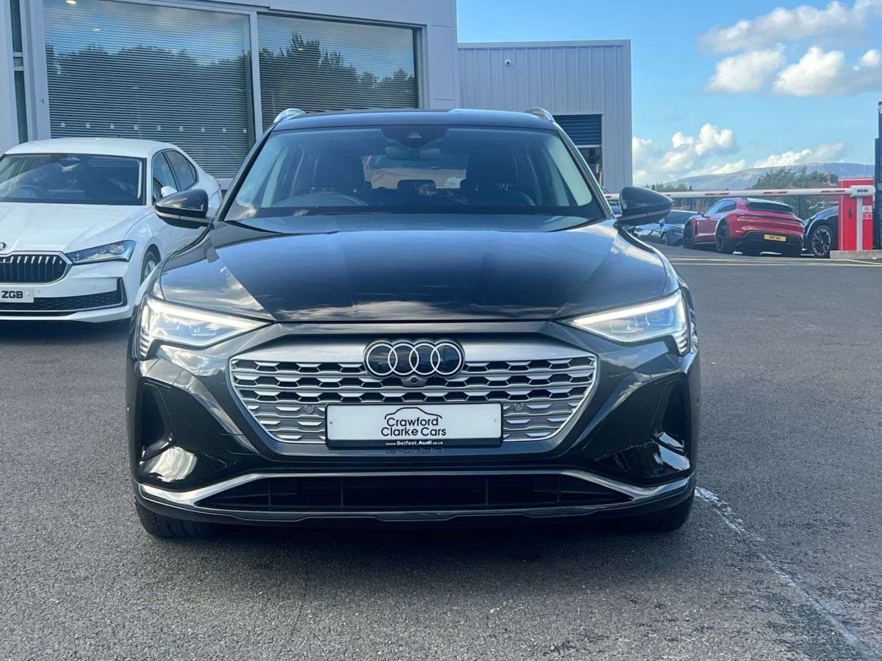 A 2023 AUDI Q8 E-TRON 50 Sport SUV 5dr Electric Auto quattro 95kWh (11kW Charger) (340 ps) A 2023 AUDI Q8 E-TRON 50 Sport SUV 5dr Electric Auto quattro 95kWh (11kW Charger) (340 ps)