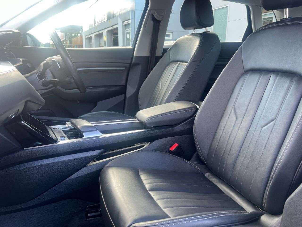 2023 AUDI Q8 E-TRON 2023 AUDI Q8 E-TRON