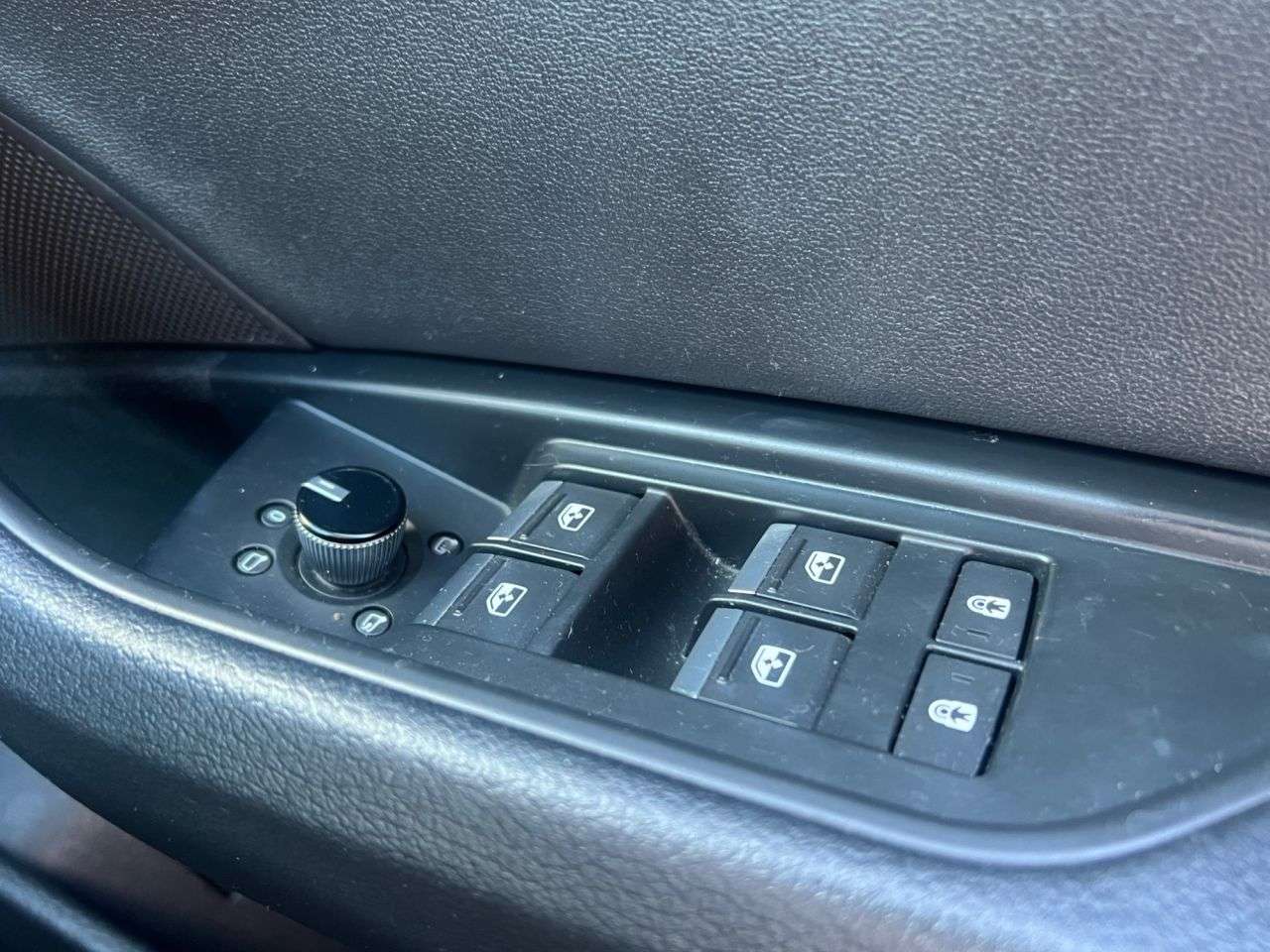 2023 AUDI Q8 E-TRON 2023 AUDI Q8 E-TRON