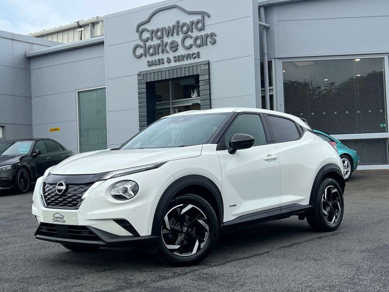 A 2023 NISSAN JUKE 1.6 N-Connecta SUV 5dr Petrol Hybrid Auto Euro 6 (143 ps) A 2023 NISSAN JUKE 1.6 N-Connecta SUV 5dr Petrol Hybrid Auto Euro 6 (143 ps)