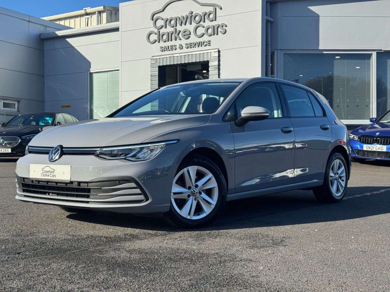 A 2023 VOLKSWAGEN GOLF 2.0 TDI Life Hatchback 5dr Diesel Manual Euro 6 (s/s) (115 ps) A 2023 VOLKSWAGEN GOLF 2.0 TDI Life Hatchback 5dr Diesel Manual Euro 6 (s/s) (115 ps)