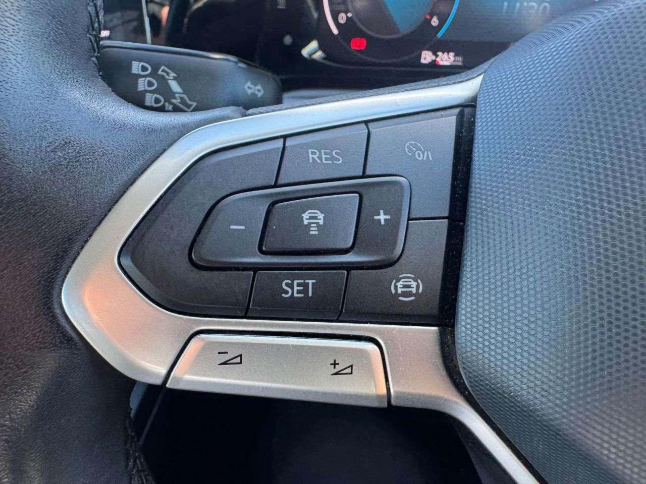 2023 VOLKSWAGEN GOLF 2023 VOLKSWAGEN GOLF