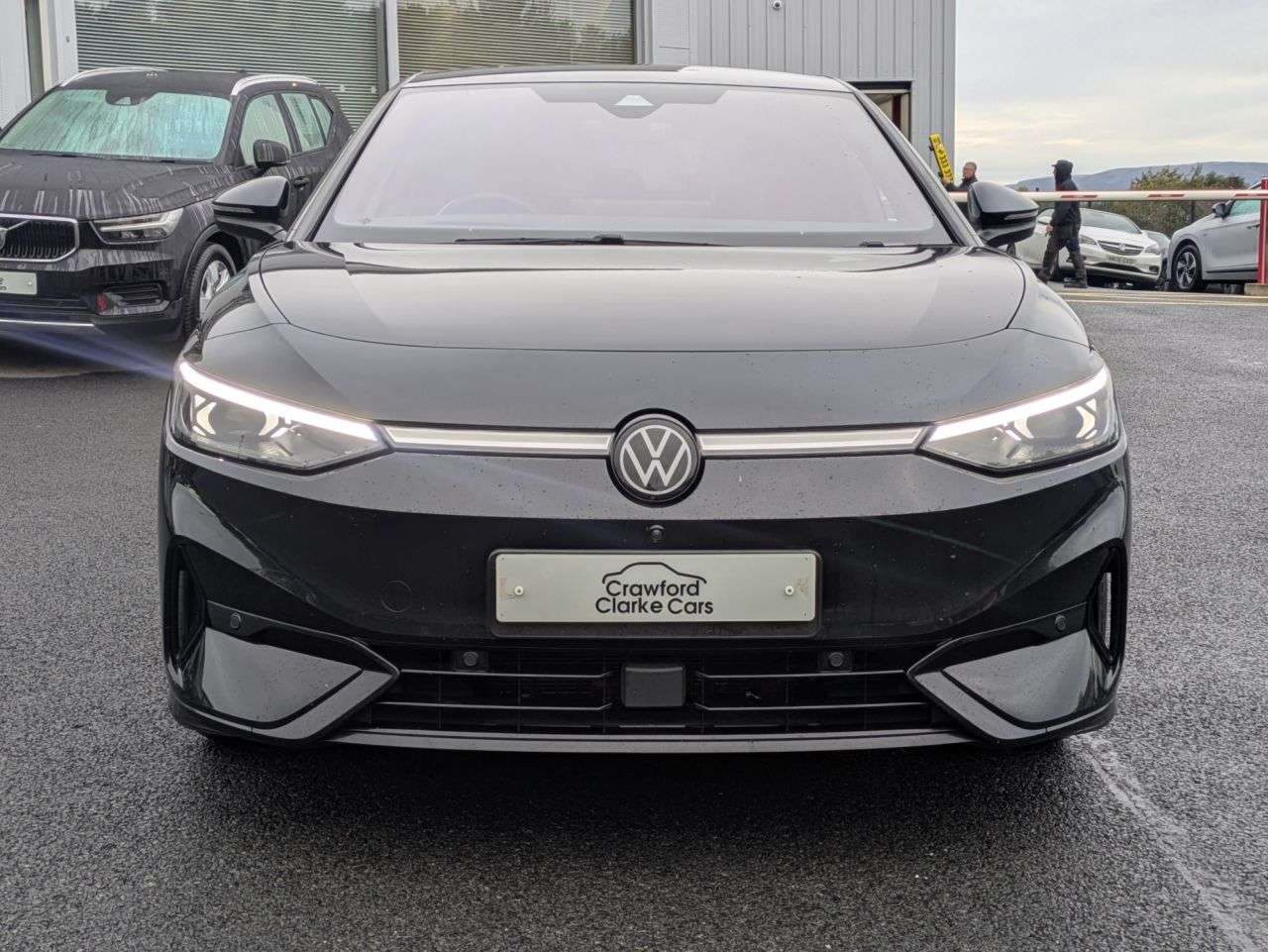 A 2024 VOLKSWAGEN ID.7 Pro 77kWh Match Fastback 5dr Electric Auto (286 ps) A 2024 VOLKSWAGEN ID.7 Pro 77kWh Match Fastback 5dr Electric Auto (286 ps)