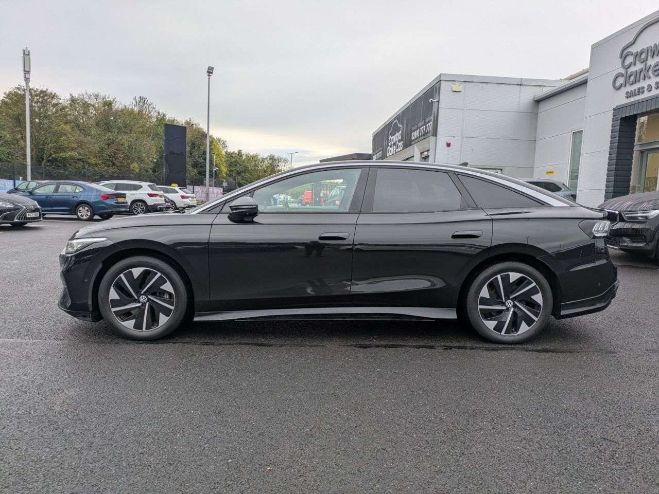 A 2024 VOLKSWAGEN ID.7 Pro 77kWh Match Fastback 5dr Electric Auto (286 ps) A 2024 VOLKSWAGEN ID.7 Pro 77kWh Match Fastback 5dr Electric Auto (286 ps)