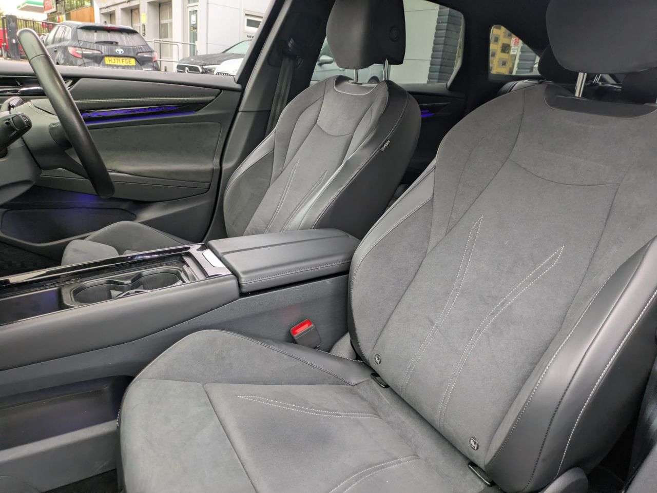2024 VOLKSWAGEN ID.7 2024 VOLKSWAGEN ID.7