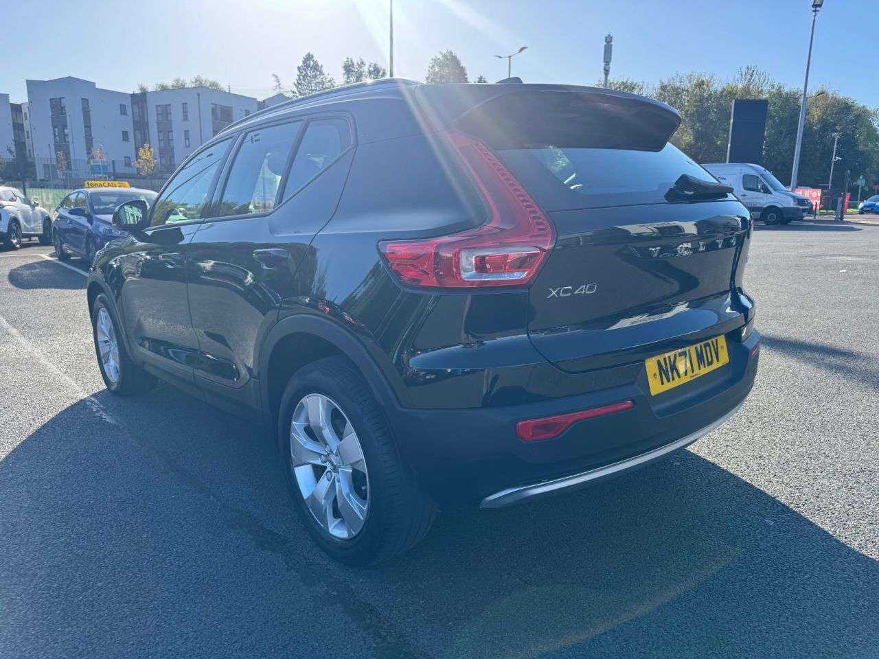 A 2021 VOLVO XC40 1.5 T3 Momentum SUV 5dr Petrol Manual Euro 6 (s/s) (163 ps) A 2021 VOLVO XC40 1.5 T3 Momentum SUV 5dr Petrol Manual Euro 6 (s/s) (163 ps)