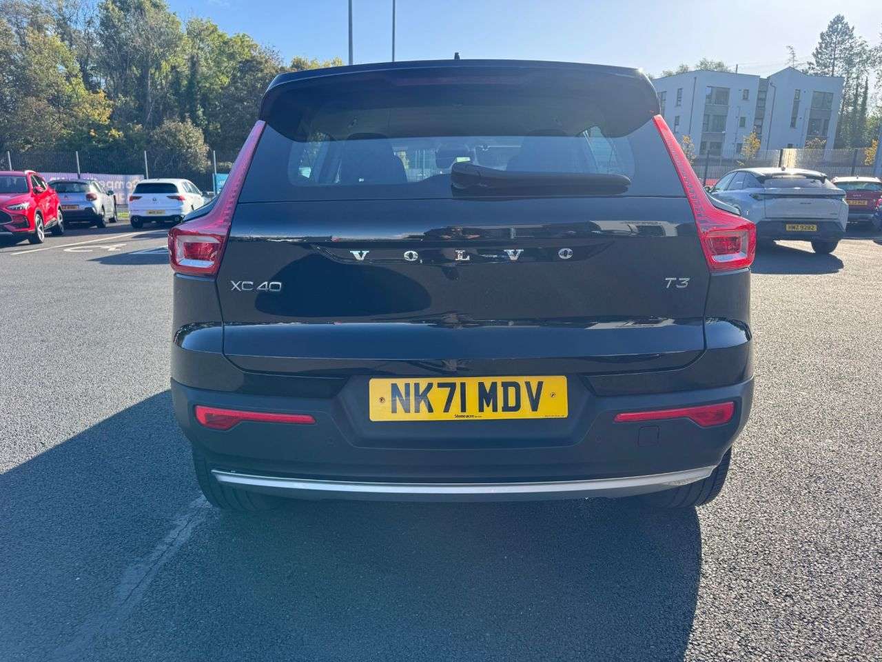 2021 VOLVO XC40 2021 VOLVO XC40