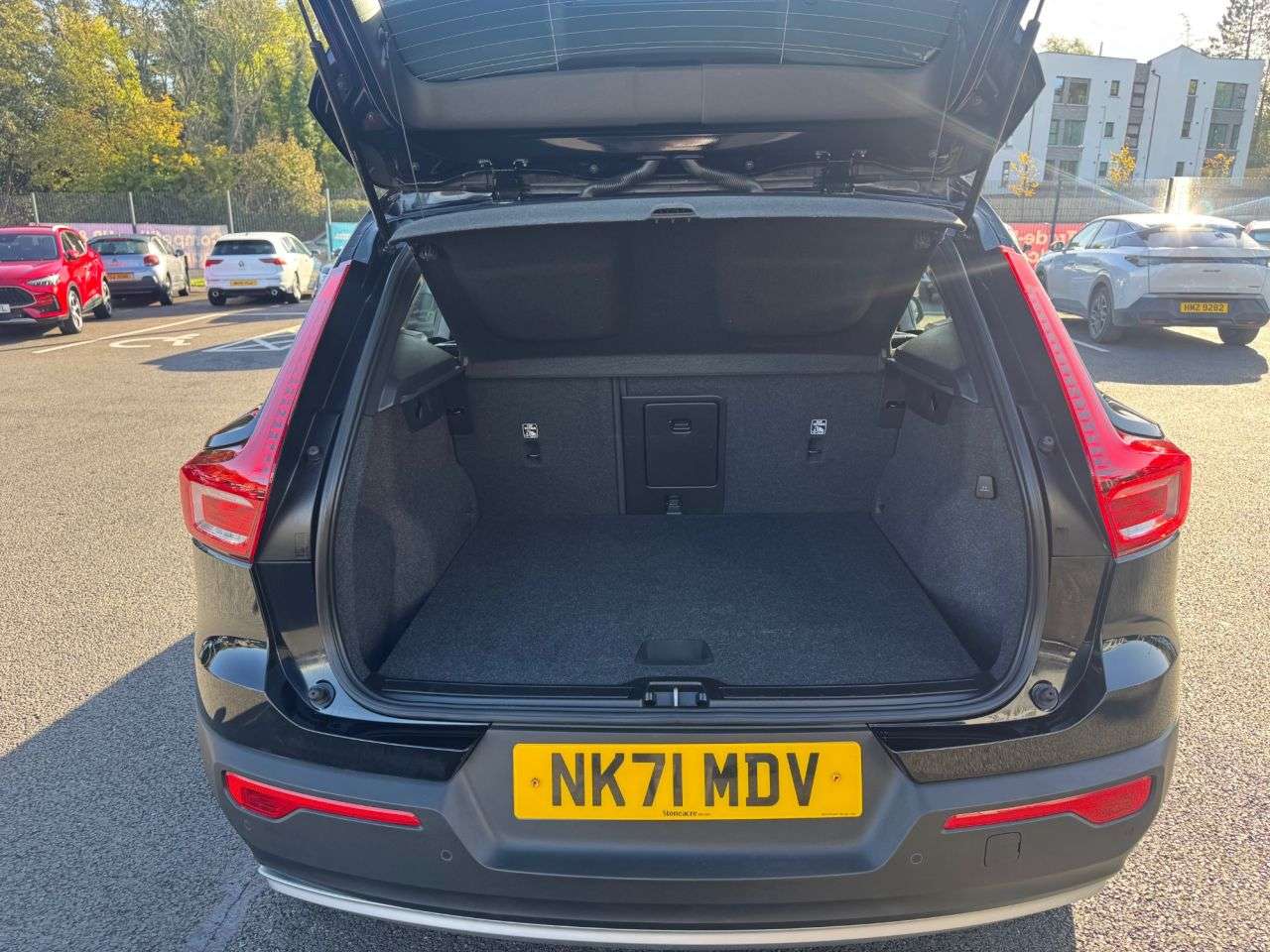 2021 VOLVO XC40 2021 VOLVO XC40