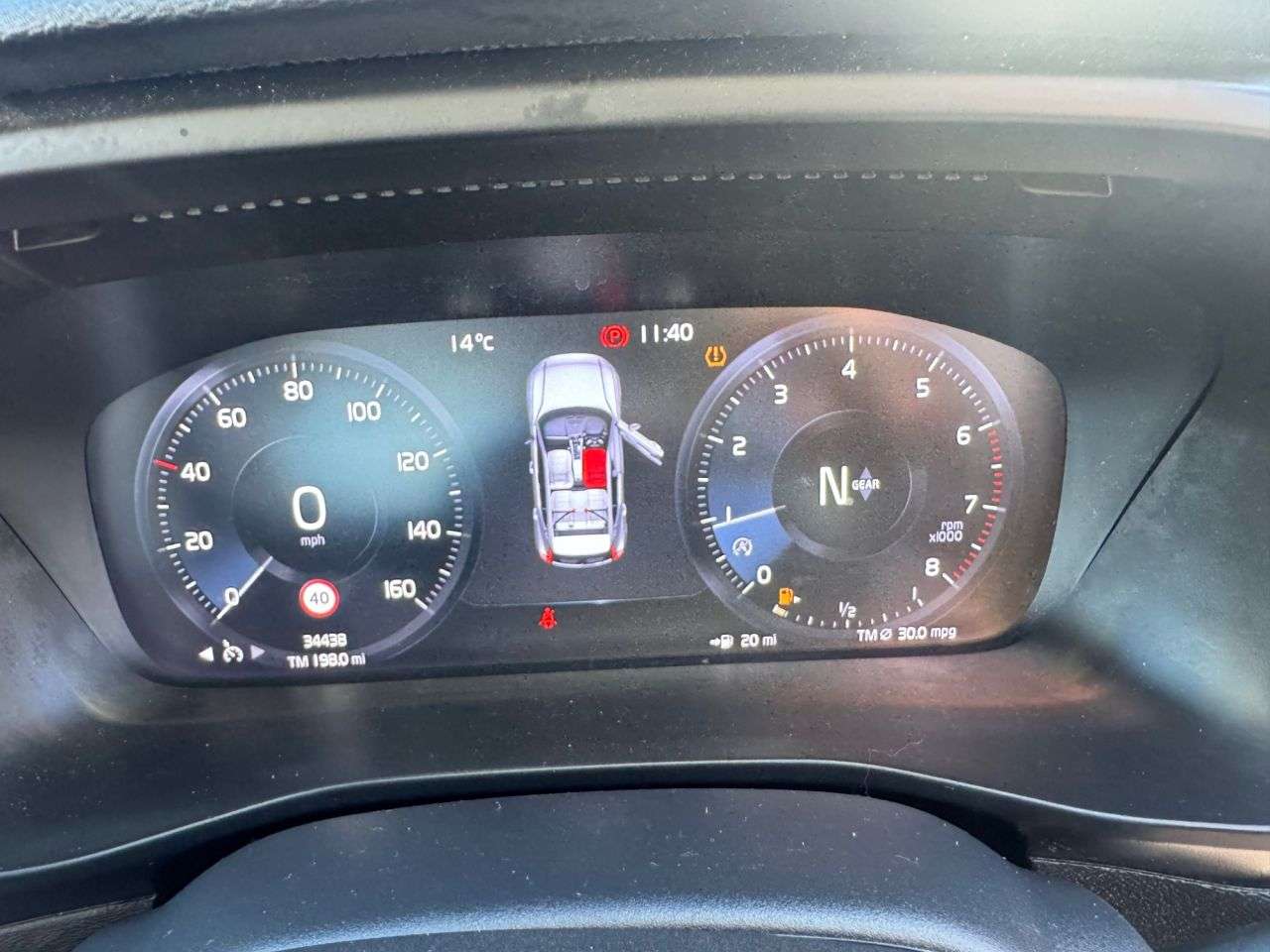 2021 VOLVO XC40 2021 VOLVO XC40