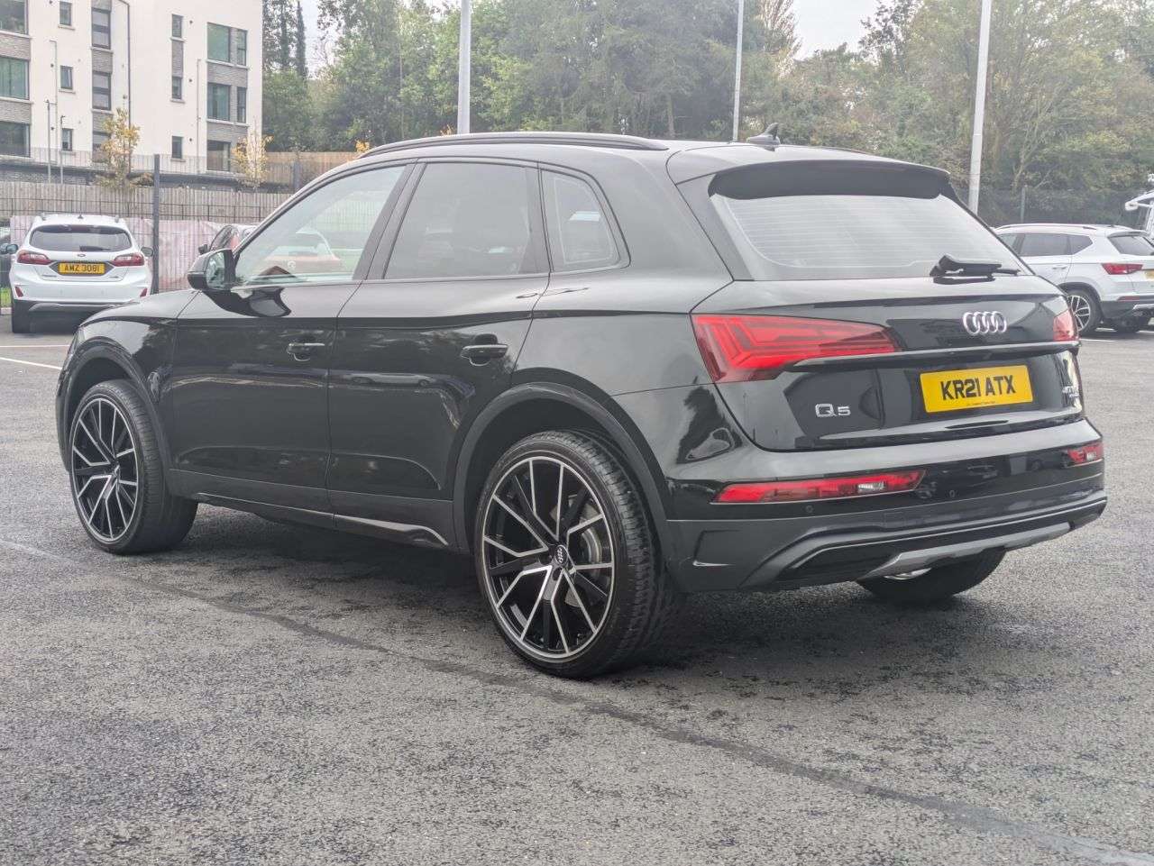 A 2021 AUDI Q5 2.0 TDI 40 Sport SUV 5dr Diesel S Tronic quattro Euro 6 (s/s) (204 ps) A 2021 AUDI Q5 2.0 TDI 40 Sport SUV 5dr Diesel S Tronic quattro Euro 6 (s/s) (204 ps)