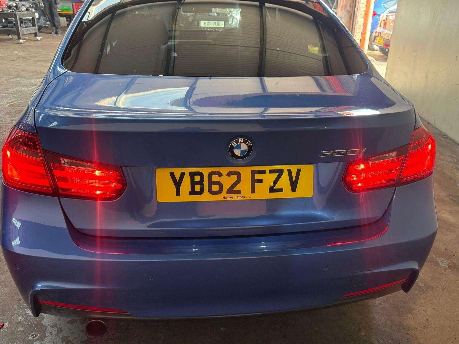 2012 BMW 3 SERIES 2012 BMW 3 SERIES